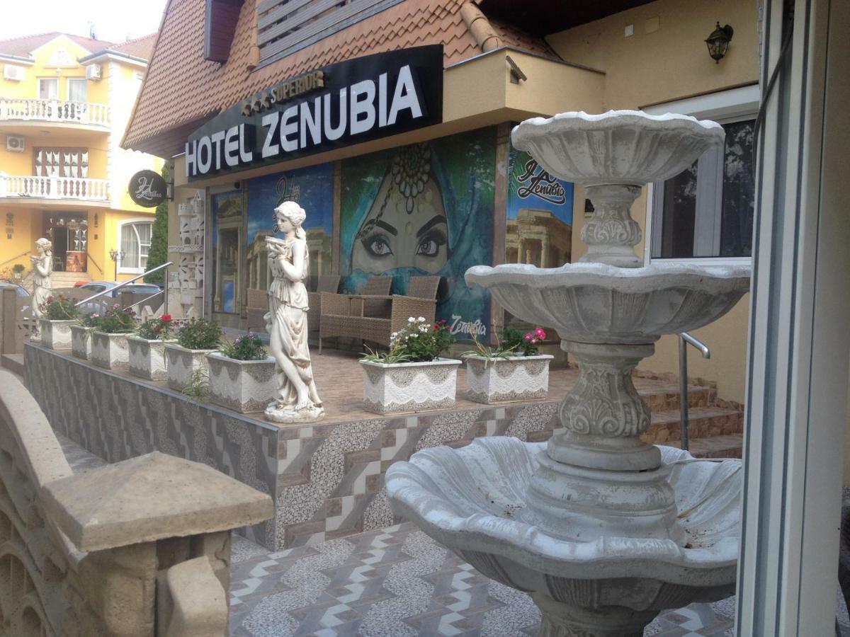 Hotel Zenubia Гайдусобосло Екстер'єр фото